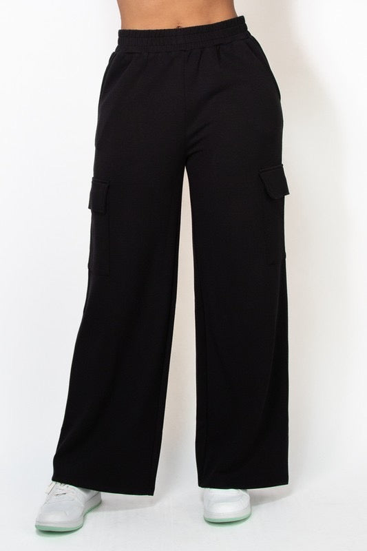 Elastic Straight-Leg Cargo Pants