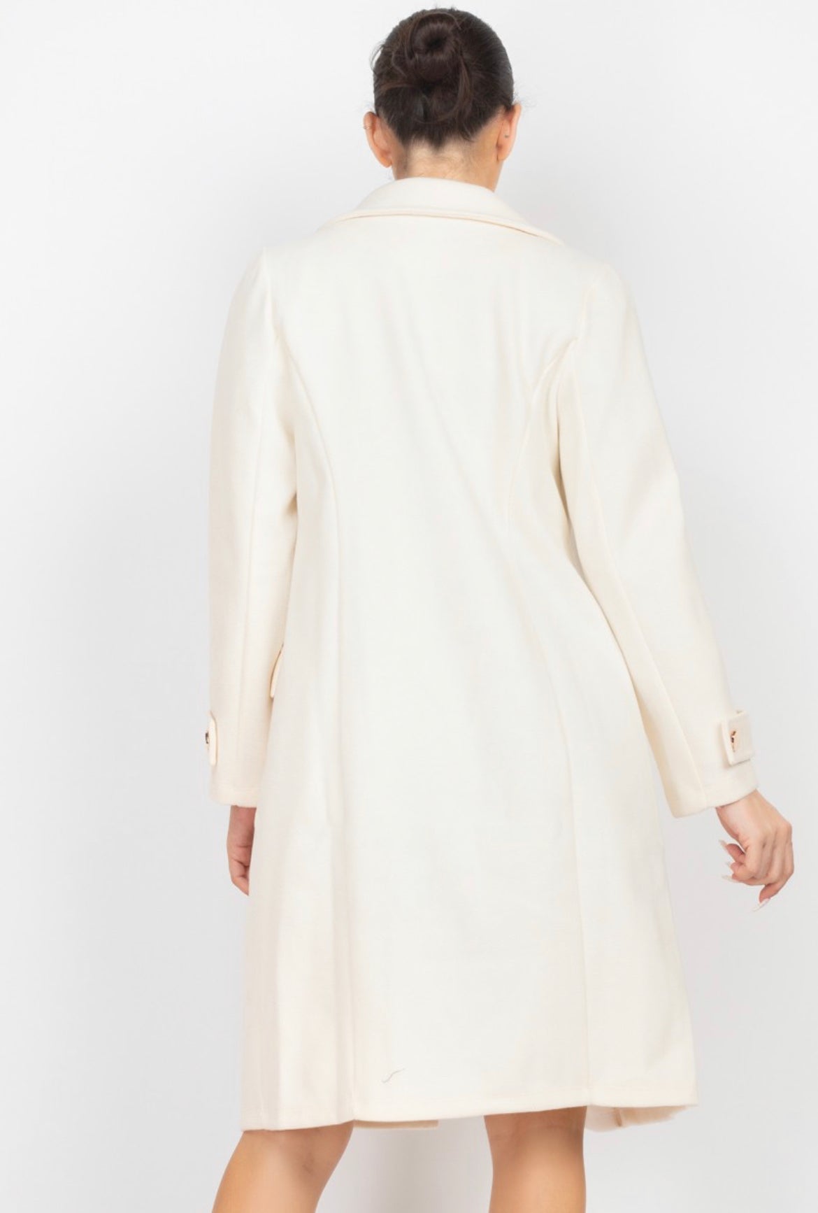 
                  
                    Ivory coat
                  
                