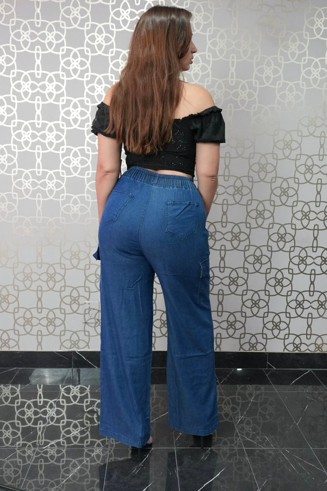 
                  
                    Tencel Cargo Baggy Pants
                  
                