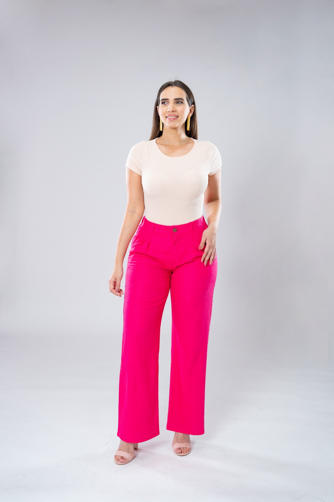 
                  
                    Linen blended straight leg pants
                  
                