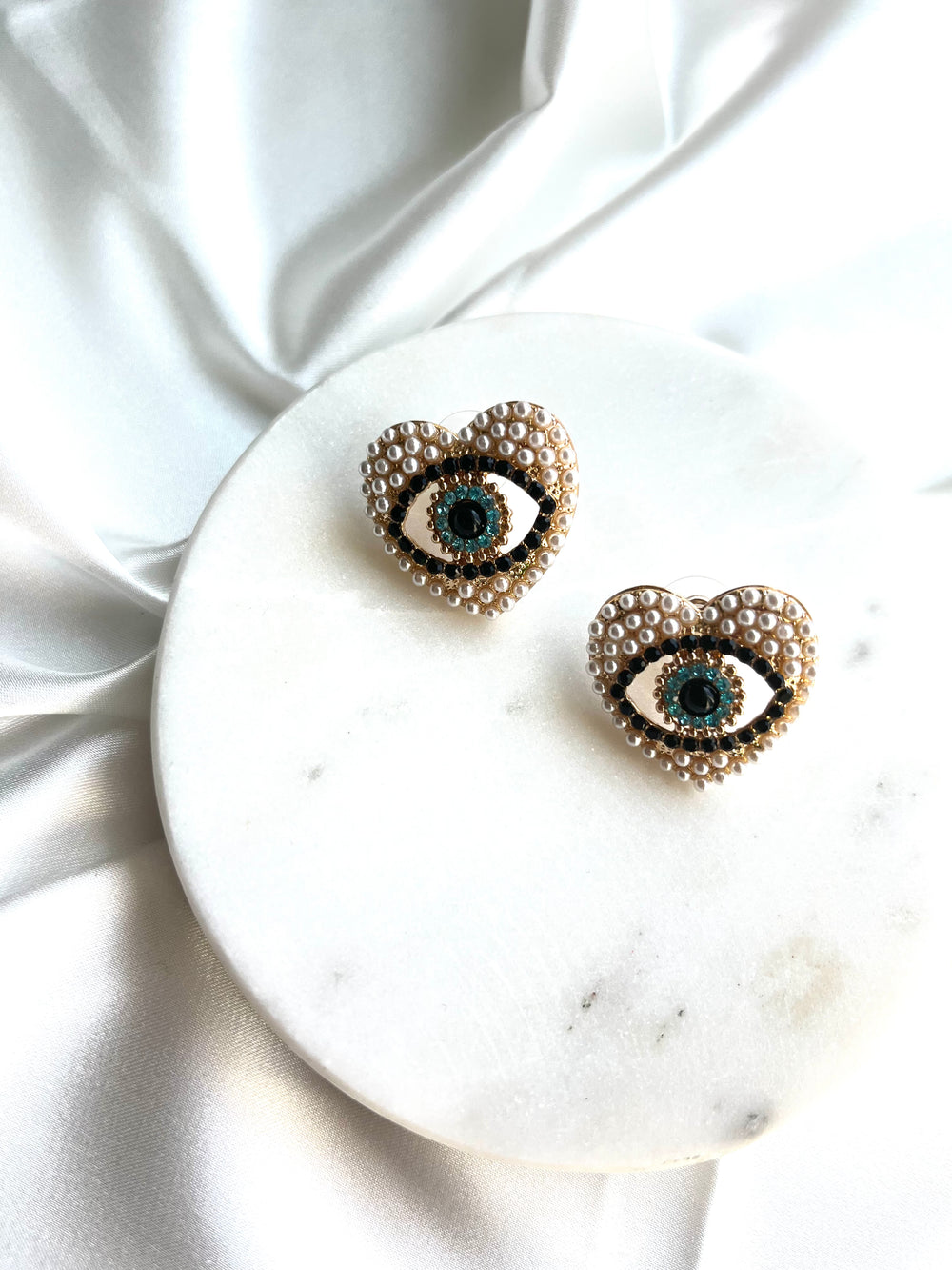 Eye Earrings